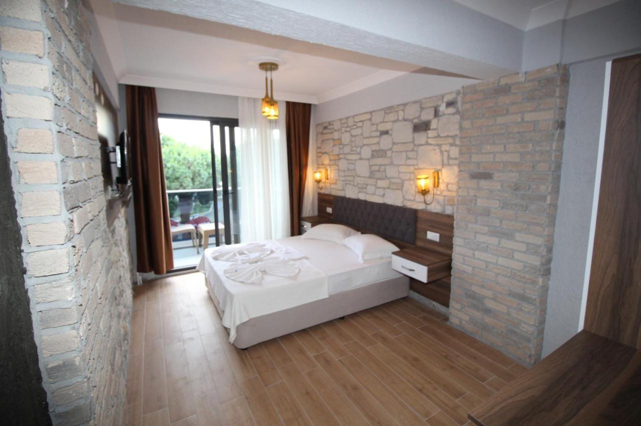 Mari Pembe Otel Marmara Adasi Exterior photo